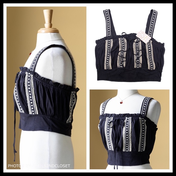 FREE PEOPLE BOHO TANK EMBROIDERED CROP TOP A3C - Picture 4 of 8